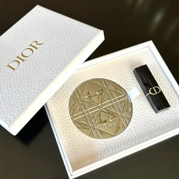 Dior 2024 Christmas Boxed Gift Set - Picture 6 of 13
